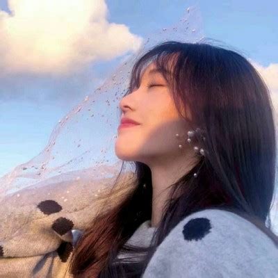 高久千草（饰 未知角色） - 爱情电影1080P在线观看 - 手机观看